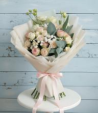Букет цветов из:  Розы и Лизиантусы в город Кимры