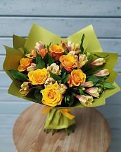 Букет цветов из:  Альстромерии и Розы в город Кимры