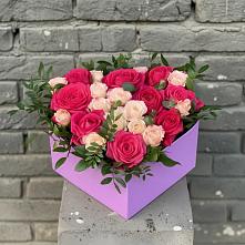 Цветочная композиция из Розы в коробке в город Кимры