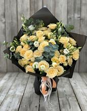 Букет цветов из:  Розы и Лизиантусы #REPLACE_PRED# город Кимры