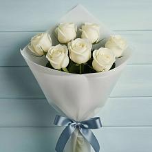 Букет 7 Белых роз Эдлесс Лав в город Кимры