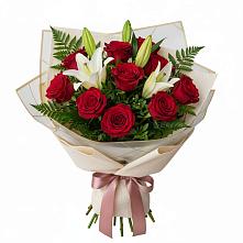 Букет цветов из:  Лилии и Розы в город Кимры