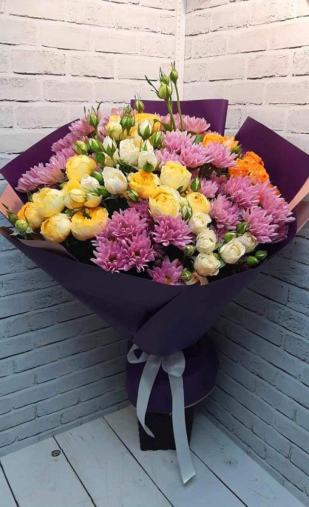 Букет цветов из: Хризантемы и Розы в город Кимры
