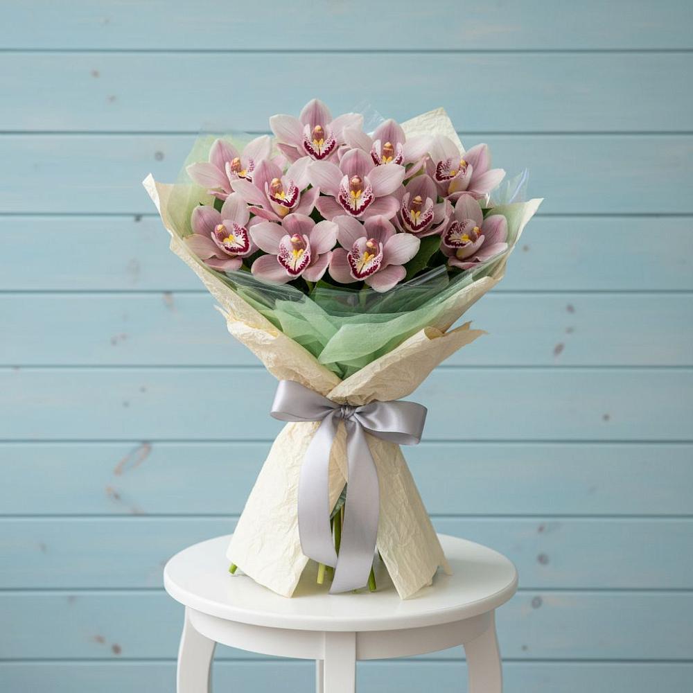 Букет цветов из: Орхидеи и Розы в город Кимры