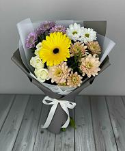 Букет цветов из:  Розы, Герберы и Хризантемы в город Кимры