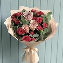 Букет цветов из:  Гвоздики и Розы в город Кимры